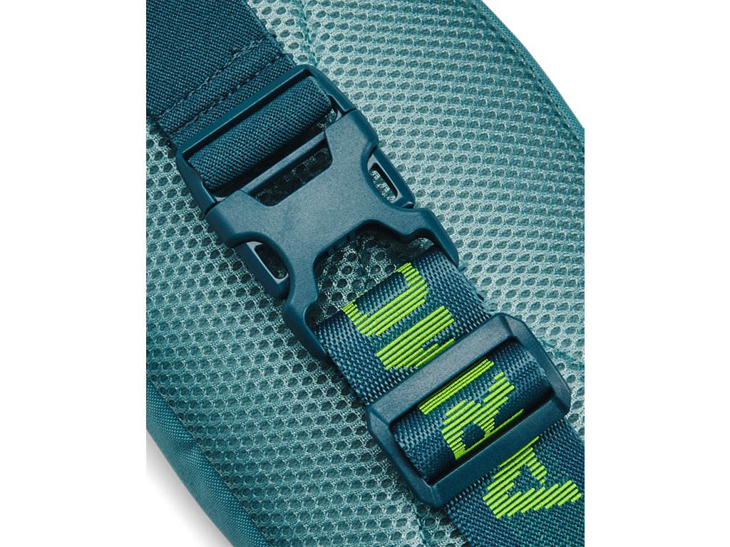 Under Armour Unisex Flex Waist Bag - Water and Stain Resistant