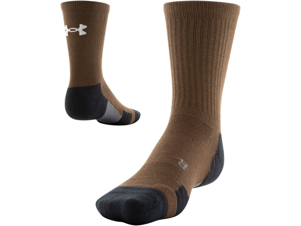 Under Armour Unisex UA Team Crew Socks - Sweat Wicking and Fast Drying
