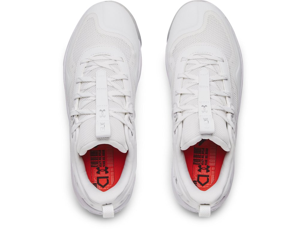 Under Armour Womens Glyde MT TPU Softball Cleats - Enhanced Traction and Comfort