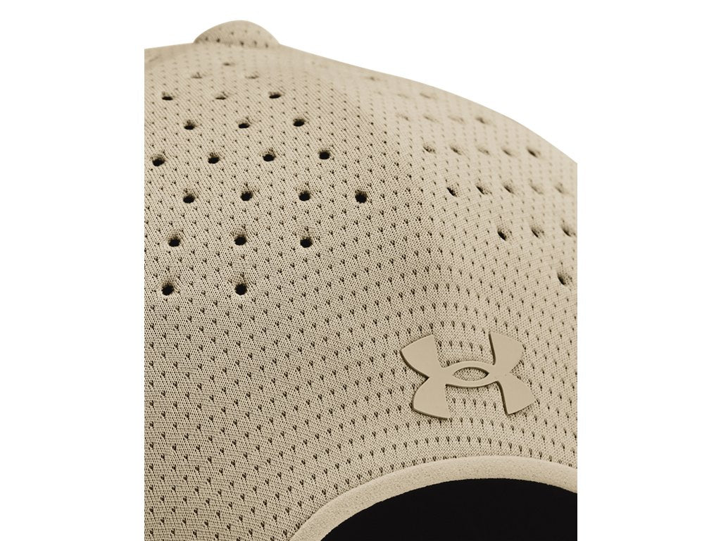 Under Armour Unisex StealthForm Uncrushable Hat - Flexible Fitment
