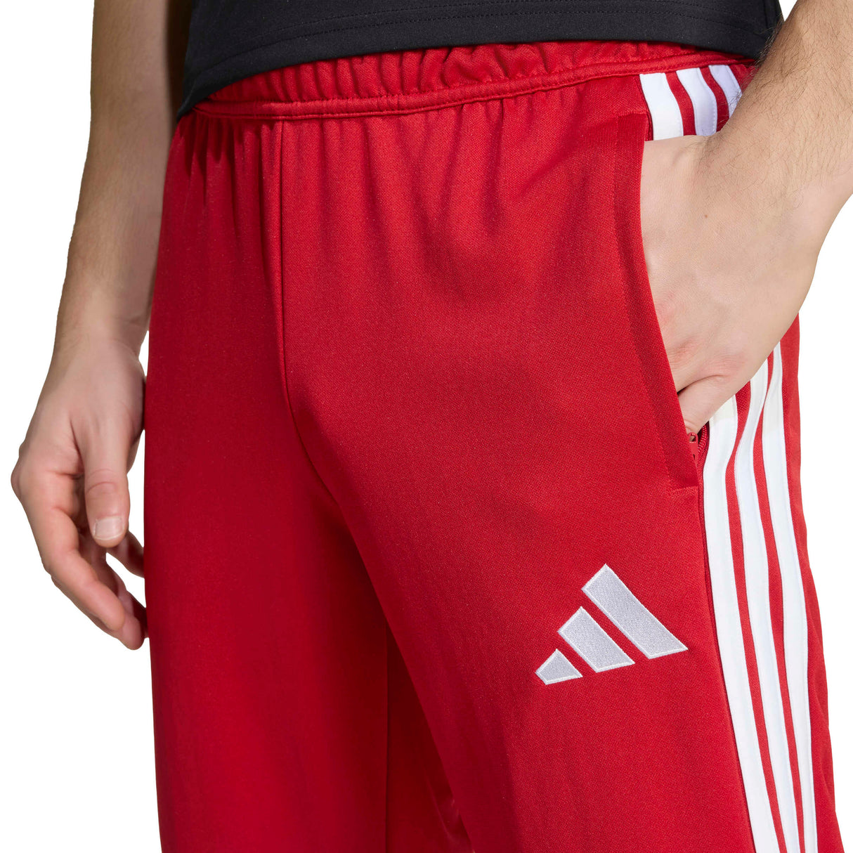 adidas Men's Tiro 26 League Soccer Pants - Breathable Comfort for the Pitch