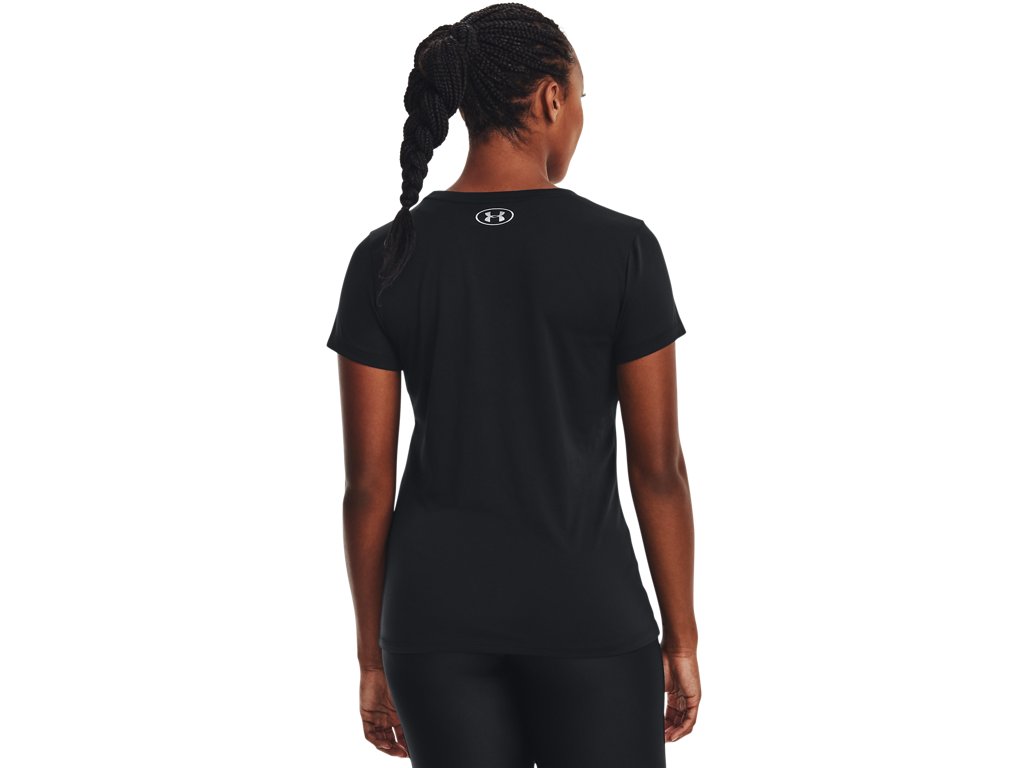 Under Armour Unisex Tech Apparel - Chest Measurement Feature