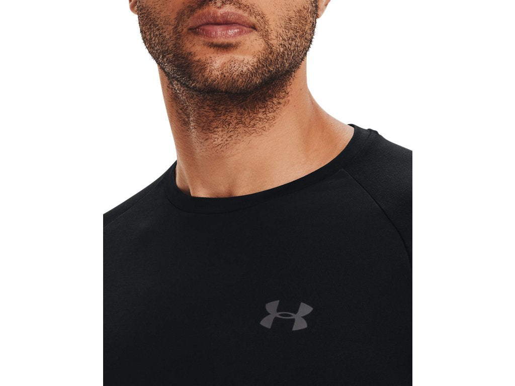 Under Armour Mens Tech Long Sleeve Training Shirt - Quick-Drying and Sweat-Wicking