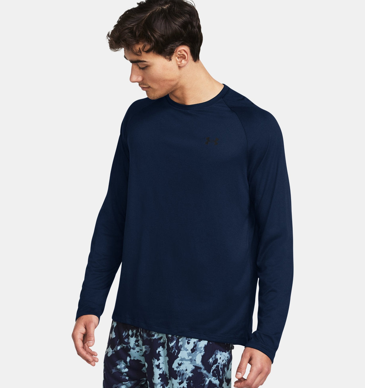 Under Armour Mens Tech Long Sleeve Training Shirt - Quick-Drying and Sweat-Wicking