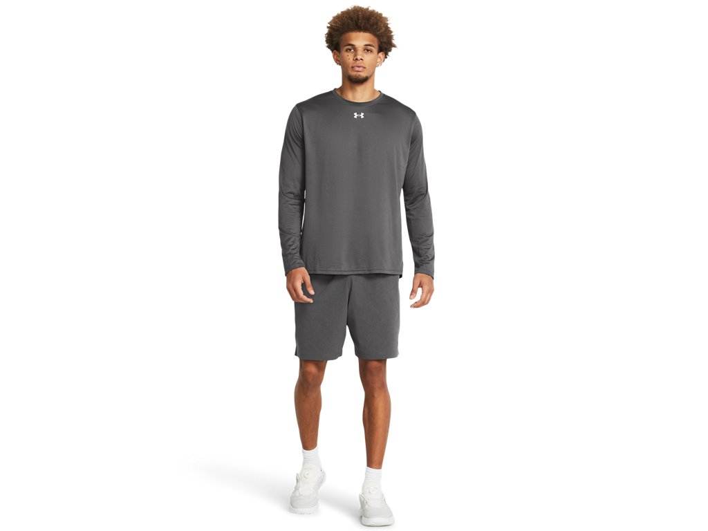 Under Armour Mens Motivate Vented Shorts - Breathable and Stretchable