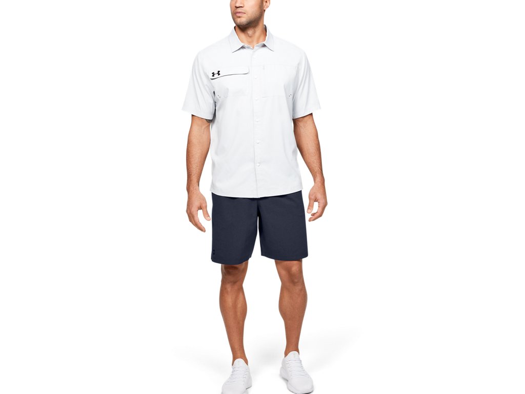 Under Armour Mens Motivate Vented Shorts - Breathable and Stretchable