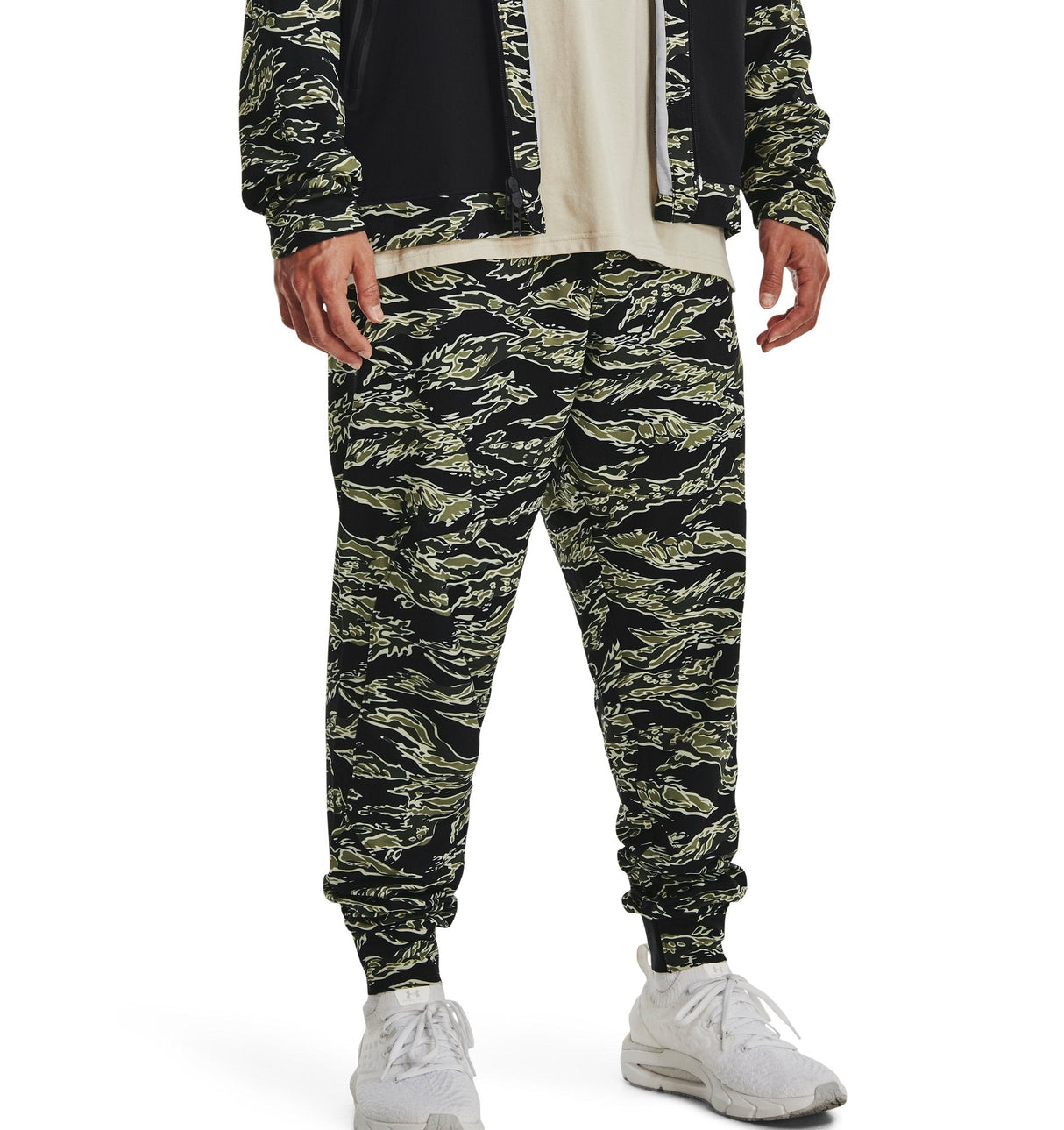 Under Armour Mens Unstoppable Joggers - Water-Repellent Finish
