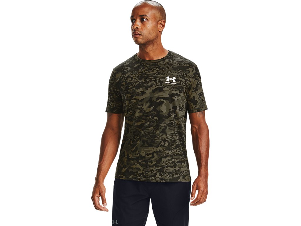 Under Armour Mens ABC Camo Short Sleeve T-Shirt - Quick-Drying Comfort