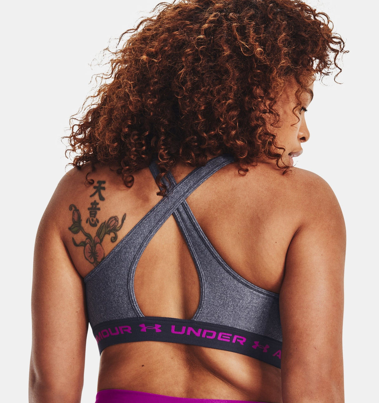 Under Armour Women Mid Crossback Heather Sports Bra - Strategic Support for Medium-Intensity Activities