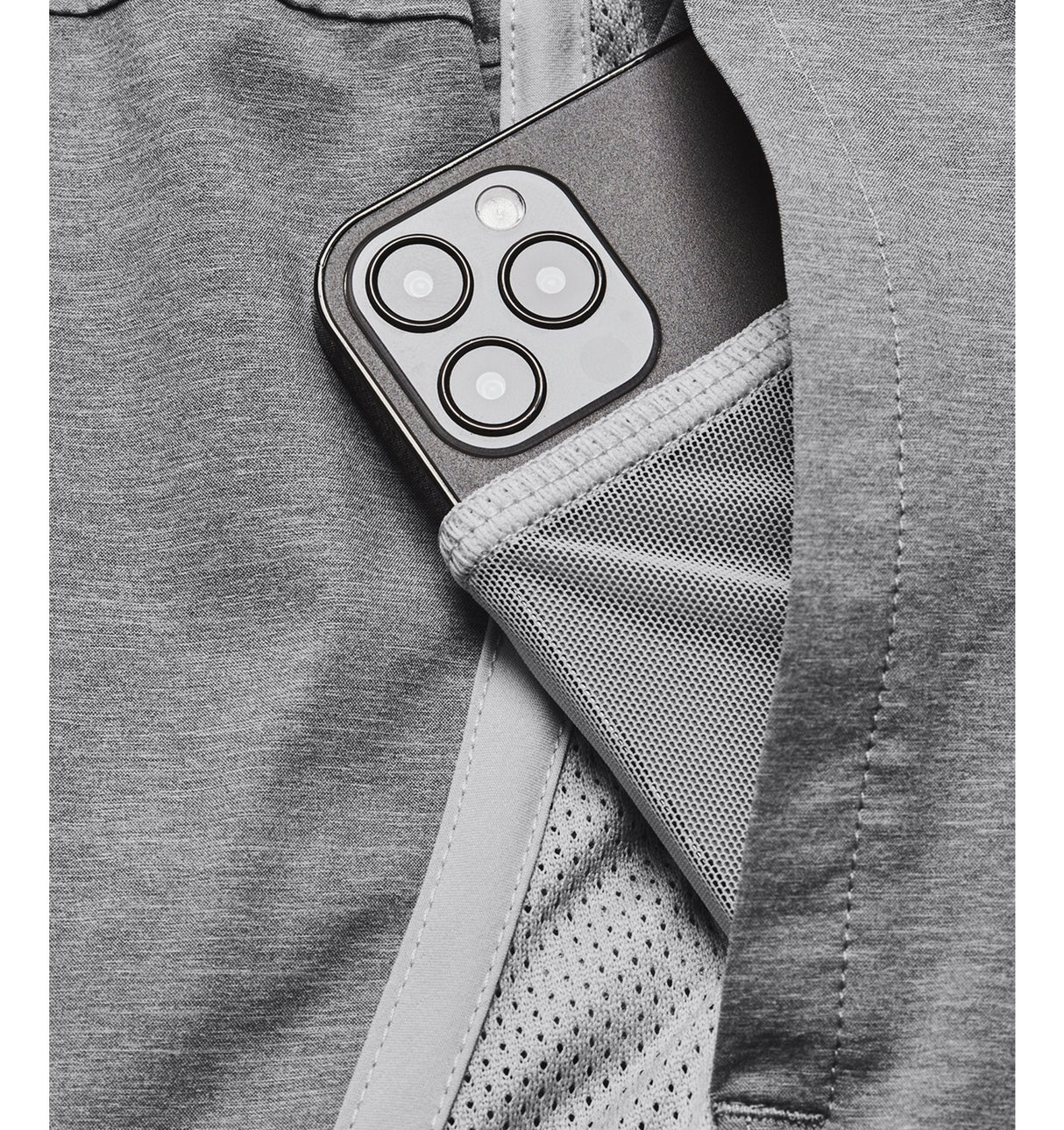 Under Armour Mens UA Launch Run 7in Shorts - Ultra-Light and Stretch-Woven Fabric