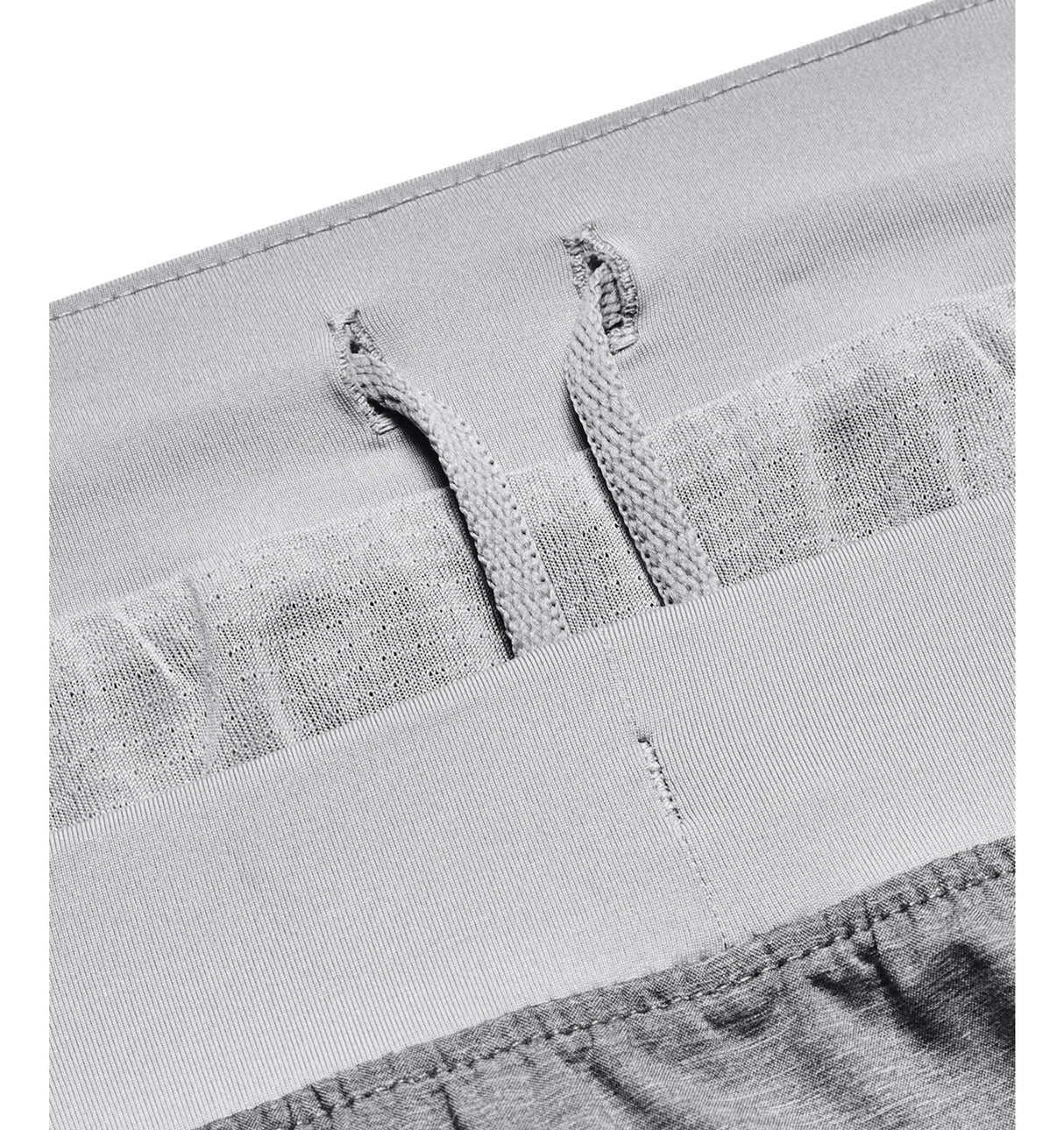 Under Armour Mens UA Launch Run 7in Shorts - Ultra-Light and Stretch-Woven Fabric
