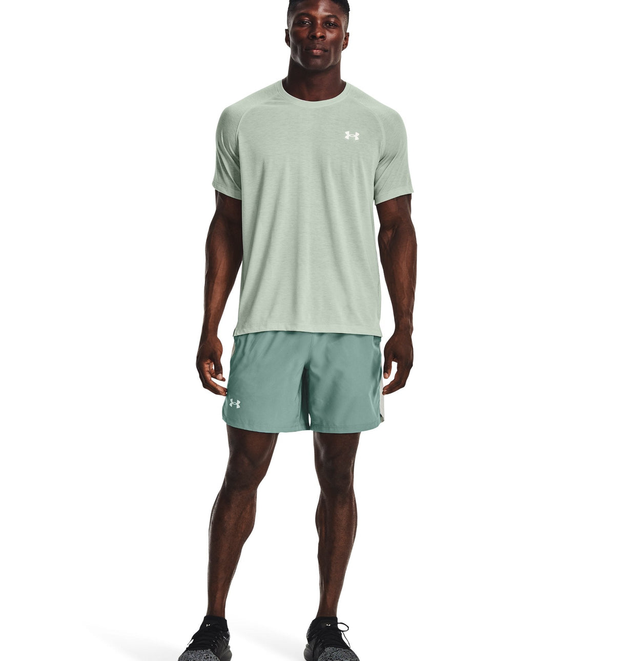Under Armour Mens UA Launch Run 7in Shorts - Ultra-Light and Stretch-Woven Fabric
