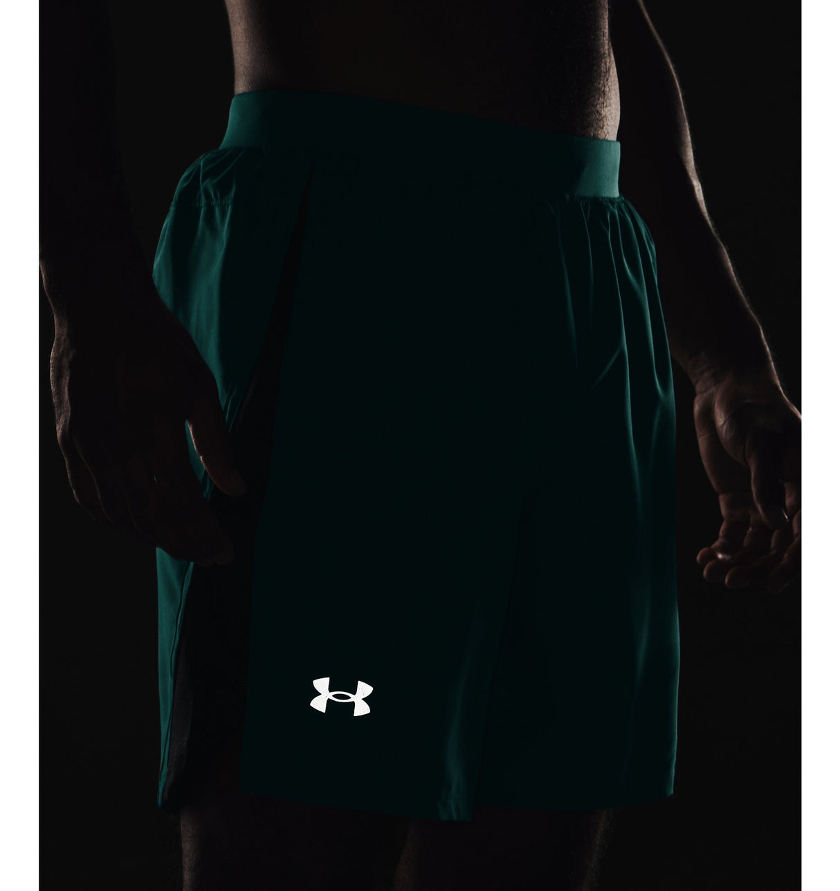 Under Armour Mens UA Launch Run 7in Shorts - Ultra-Light and Stretch-Woven Fabric