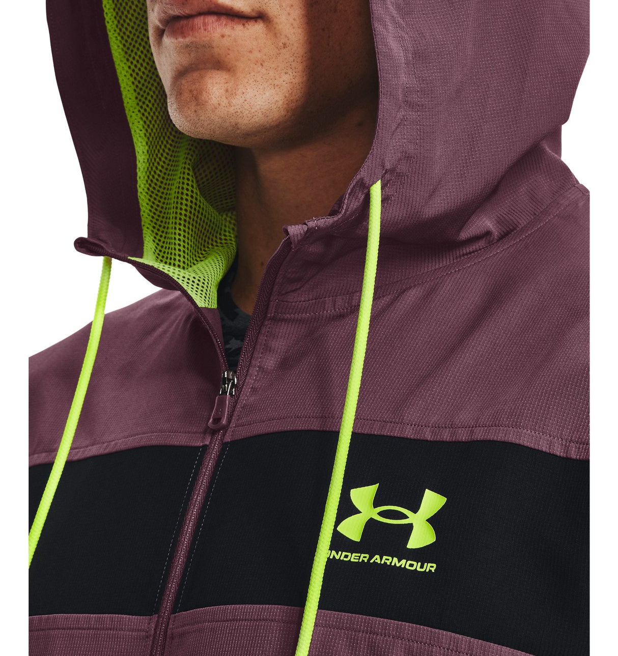 Under Armour Mens Sportstyle Windbreaker Jacket - Water and Wind Resistant