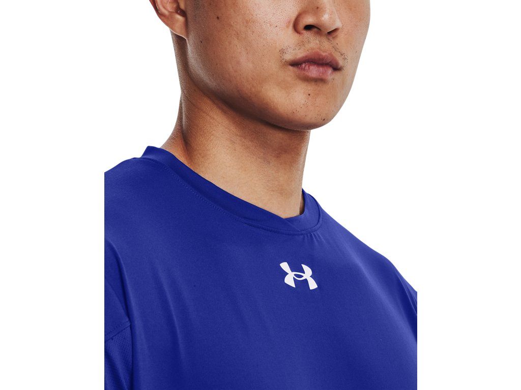 Under Armour Mens UA Knockout Team Long Sleeve T-Shirt - Breathable Fabric
