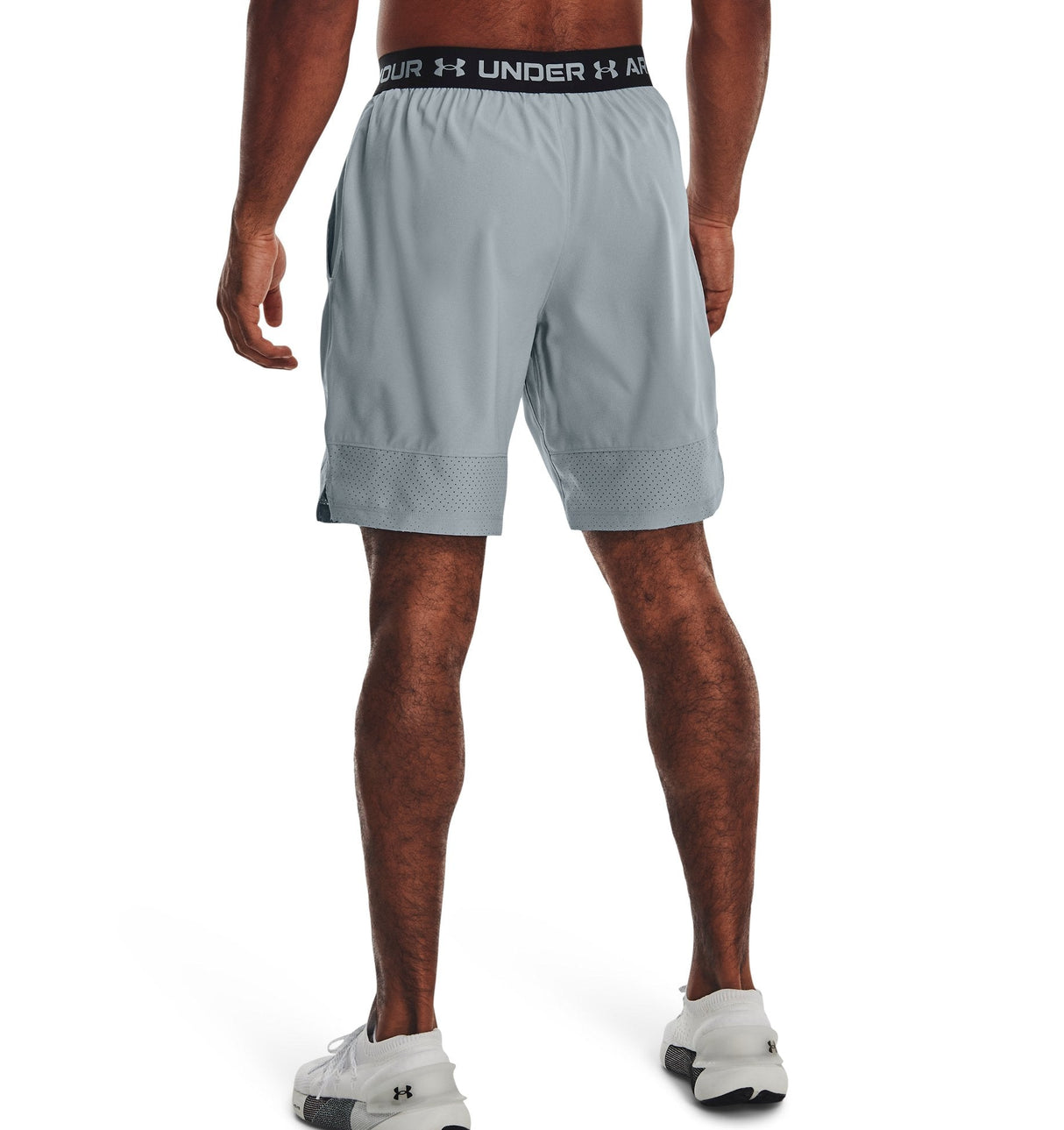 Under Armour Mens UA Vanish Woven Shorts - Ultra-Lightweight Breathable Apparel