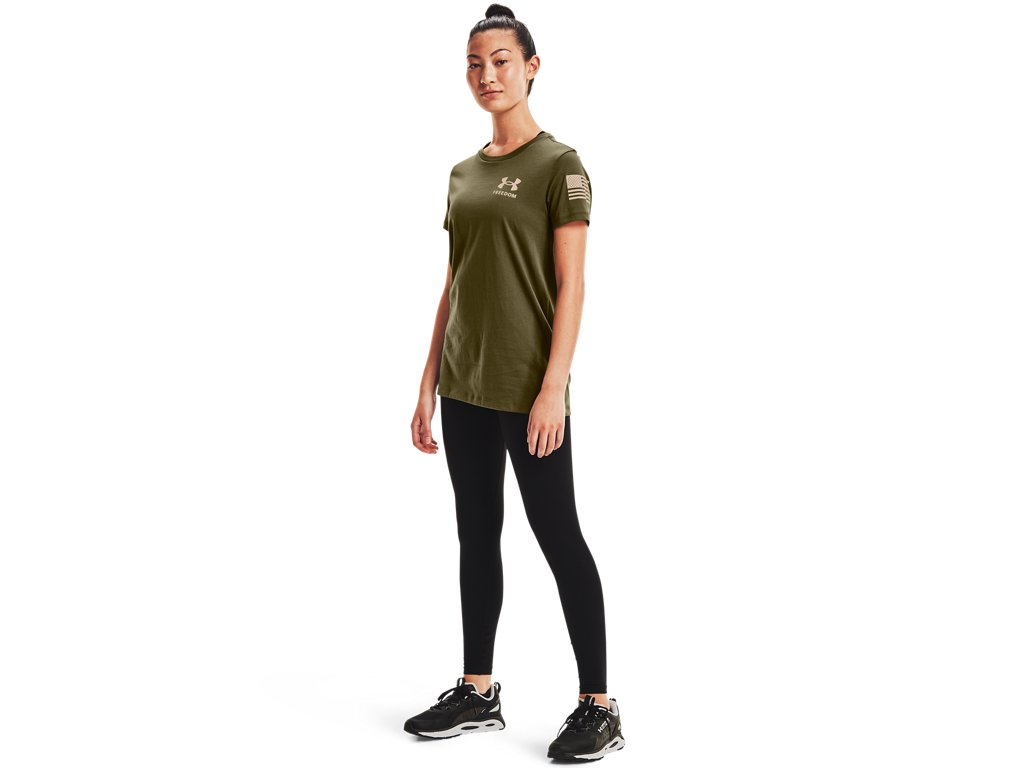 Under Armour Womens Freedom Flag Graphic T-Shirt - Quick-Drying Cotton Blend