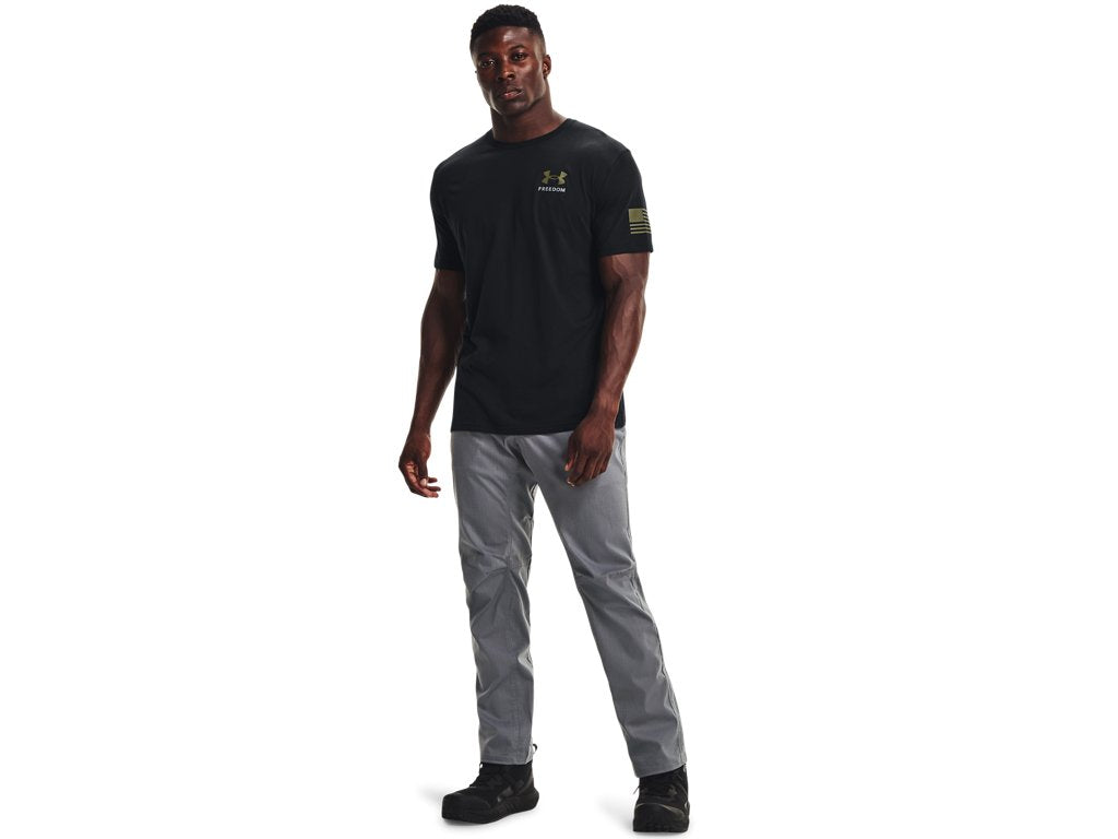 Under Armour Mens UA Freedom Banner T-Shirt - Quick-Drying Cotton Blend