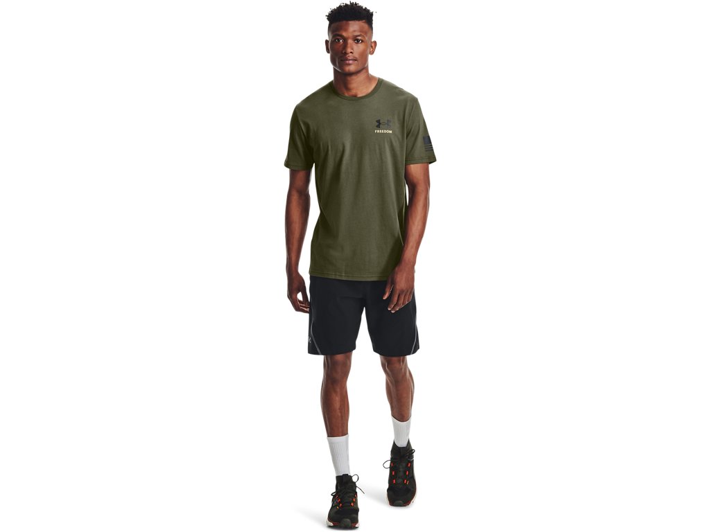 Under Armour Mens UA Freedom Banner T-Shirt - Quick-Drying Cotton Blend