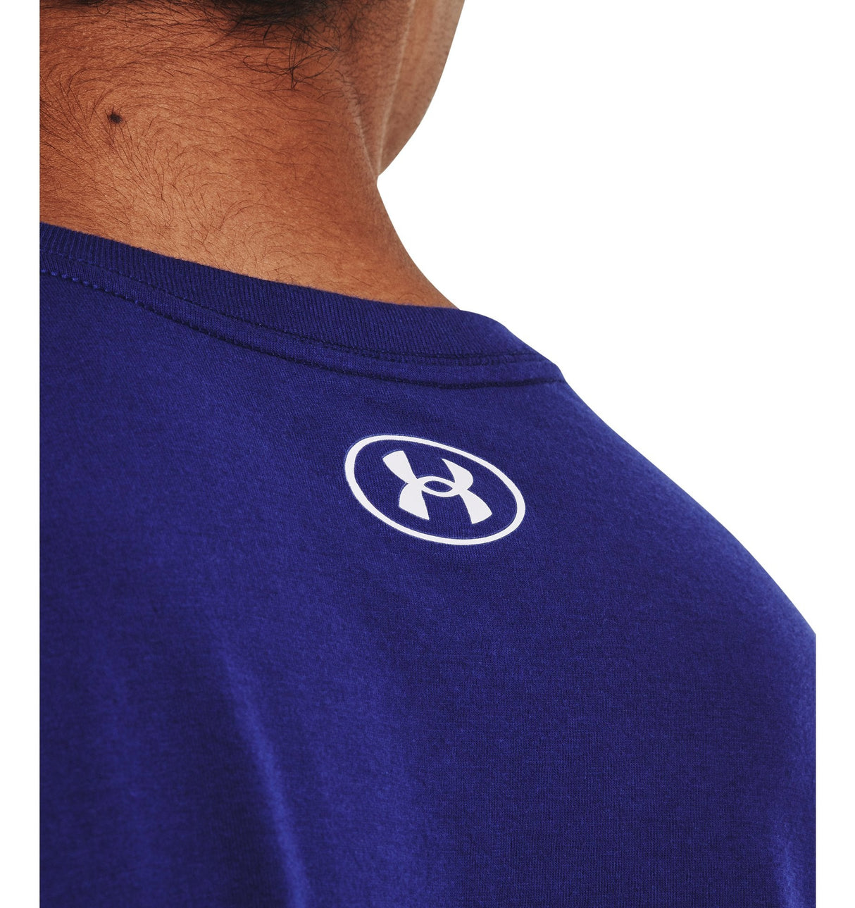 Under Armour Unisex Camo Chest Stripe Graphic T-Shirt - Quick-Drying Apparel