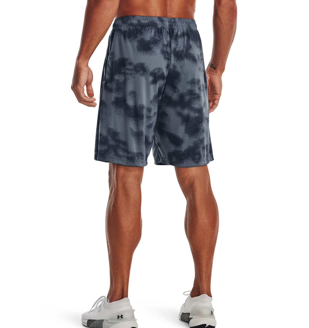 Under Armour Mens Tech Printed Shorts - Quick-Drying Apparel