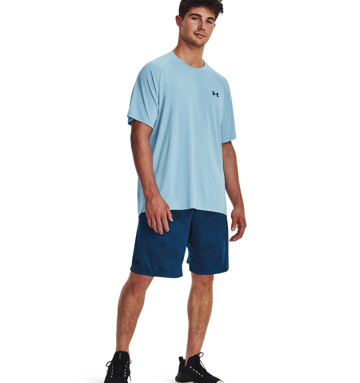 Under Armour Mens Tech Printed Shorts - Quick-Drying Apparel