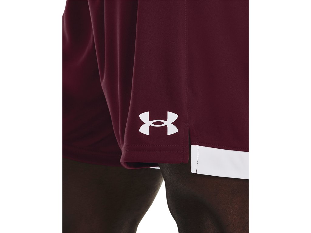 Under Armour Mens UA Maquina 3.0 Shorts - Breathable and Lightweight