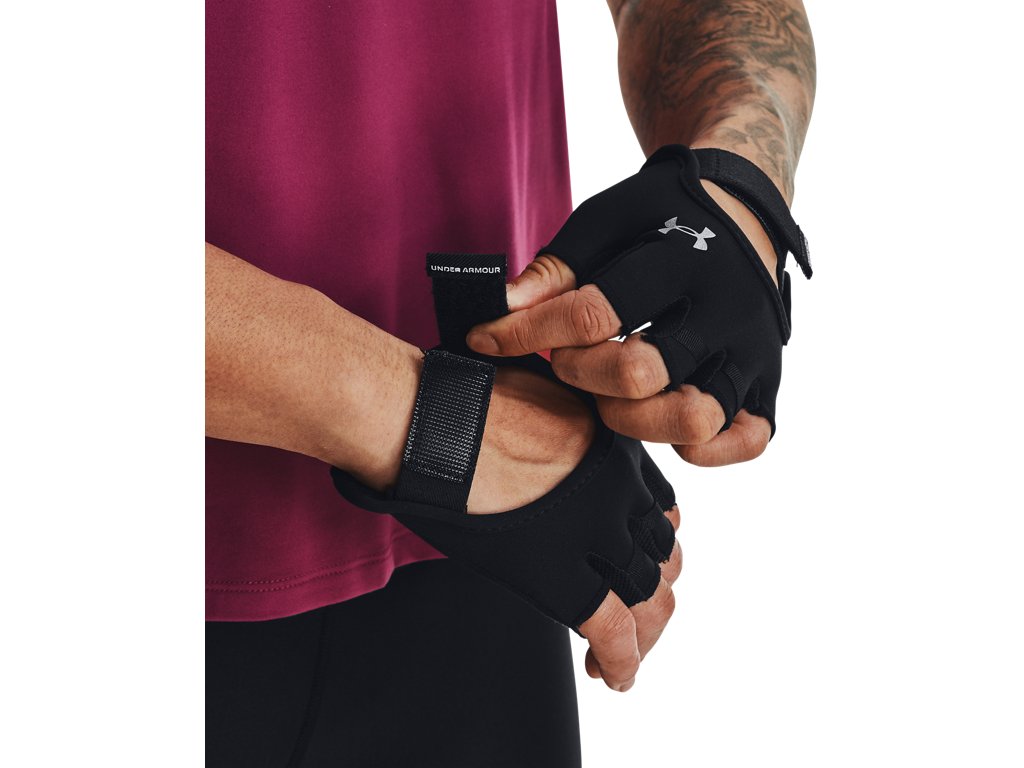 Under Armour Womens UA Training Gloves - Sweat-Wicking and Breathable