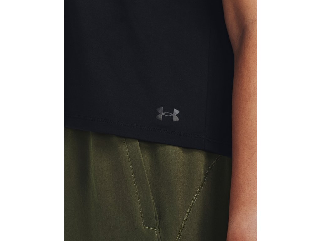 Under Armour Womens UA Motion Short Sleeve - Ultra-soft and Breathable