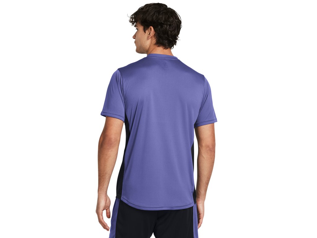 Under Armour Men's Challenger Training Short Sleeve Shirt - Fast-Drying Fabric