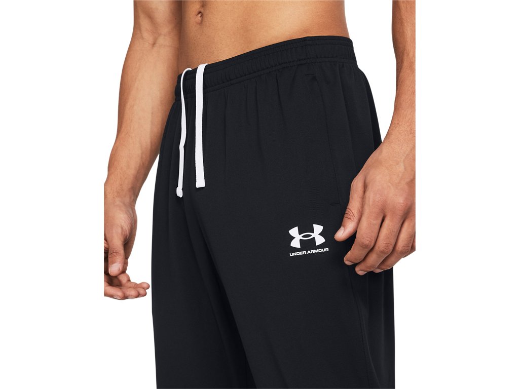 Under Armour Mens UA Challenger Pants - Sweat-Wicking Apparel