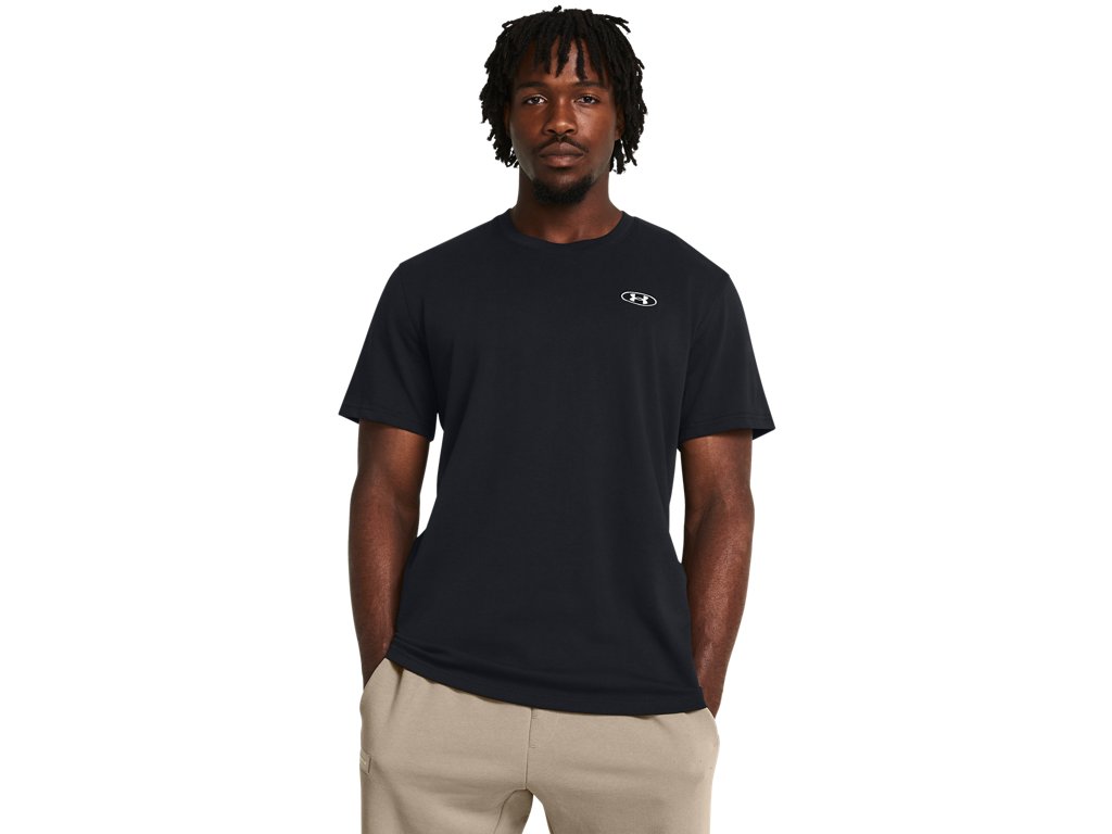 Under Armour Men's Heavyweight Left Chest Patch Short Sleeve T-Shirt - Comfortable Cotton Blend