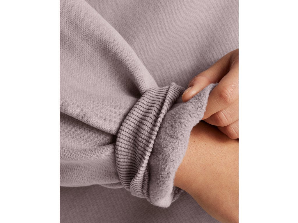 Under Armour Women's Icon Heavyweight Fleece Oversized Crew Apparel - Ultra-Soft Warmth