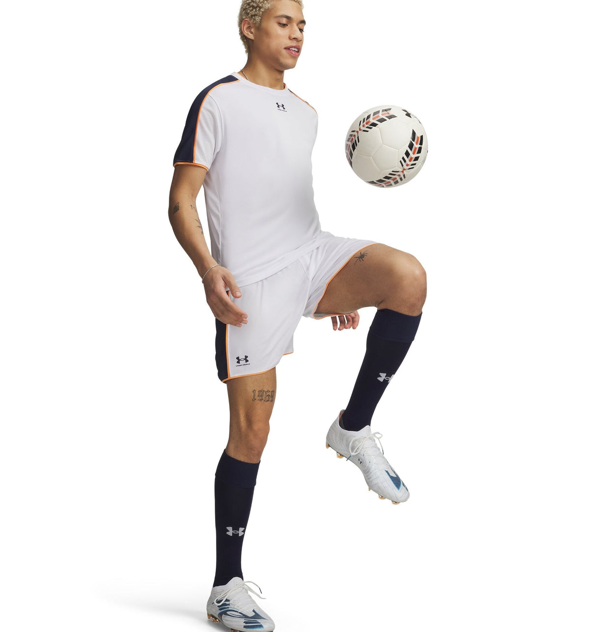 Under Armour Mens Challenger Train Shorts
