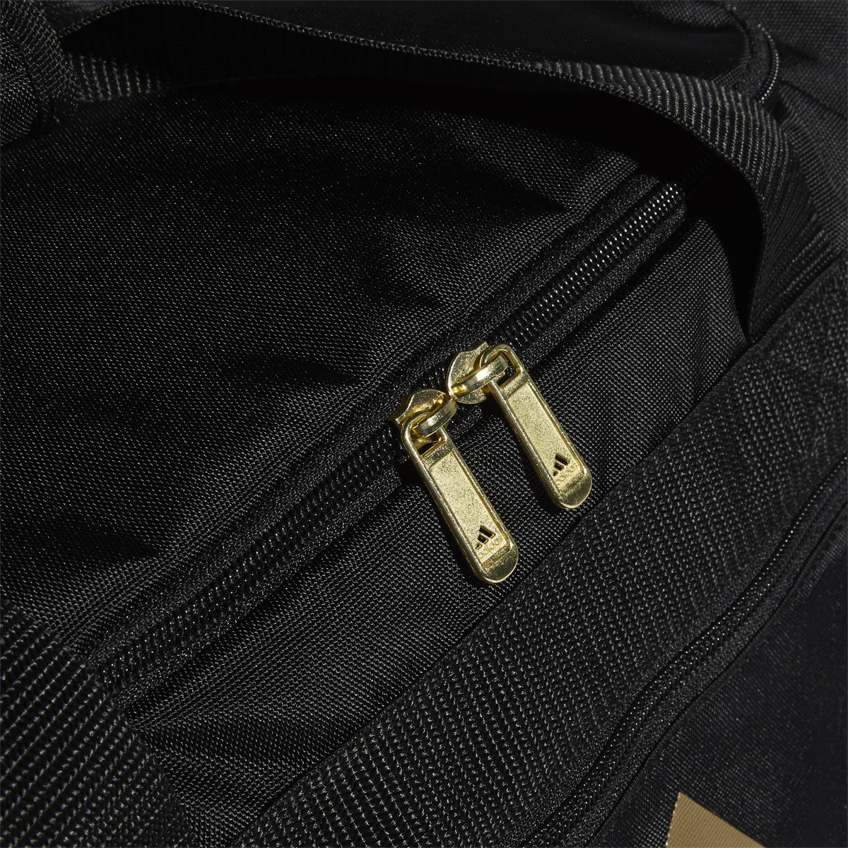adidas Defender IV Small Training Duffel Bag