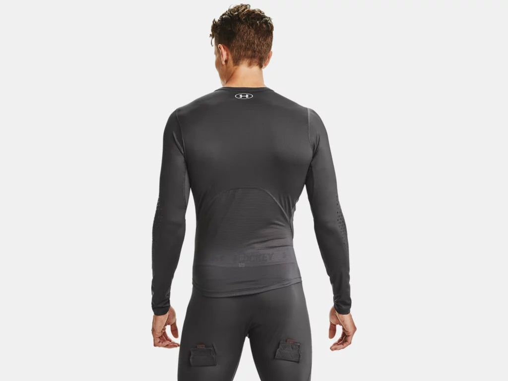 Under Armour Mens Fitted Grippy Long Sleeve Top