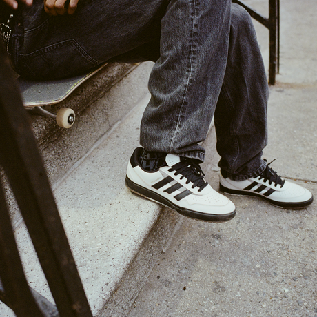 Men's Sneakers - Casual & Lifestyle | KickFly.com