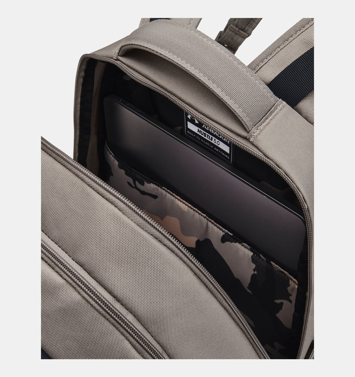 Under Armour Unisex Hustle 5.0 Backpack - Water-Repellent and Durable