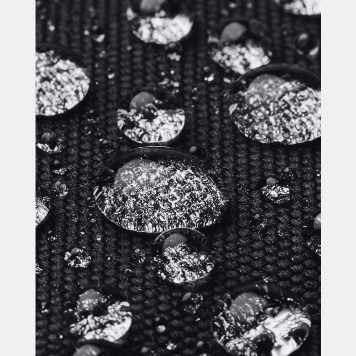 Under Armour UA Contain Backpack - Water Resistant