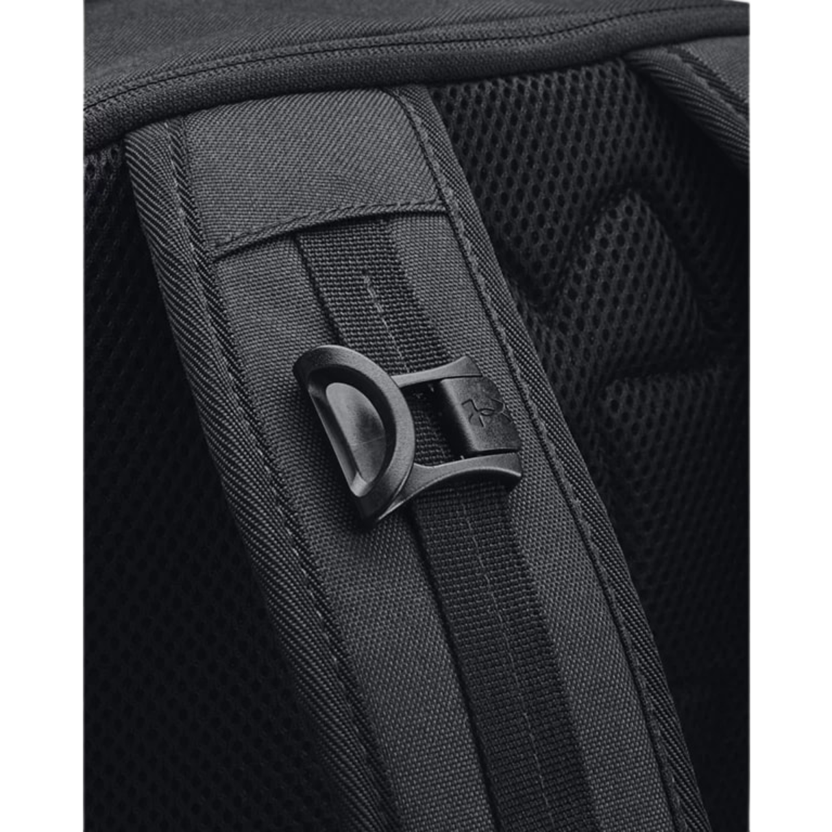 Under Armour UA Contain Backpack - Water Resistant