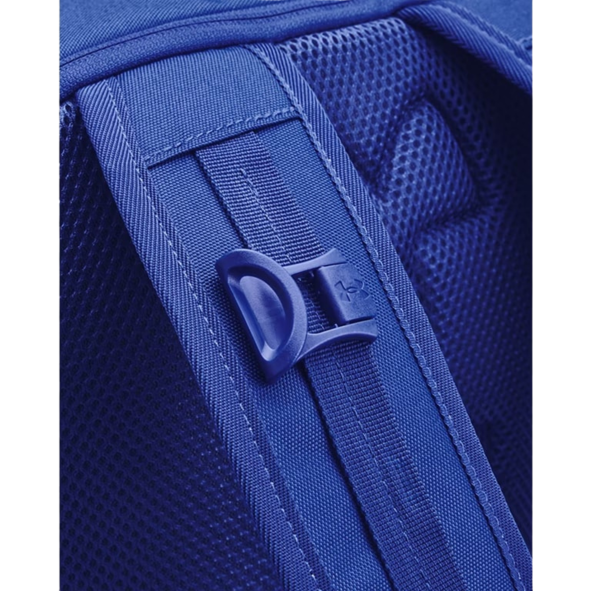 Under Armour UA Contain Backpack - Water Resistant