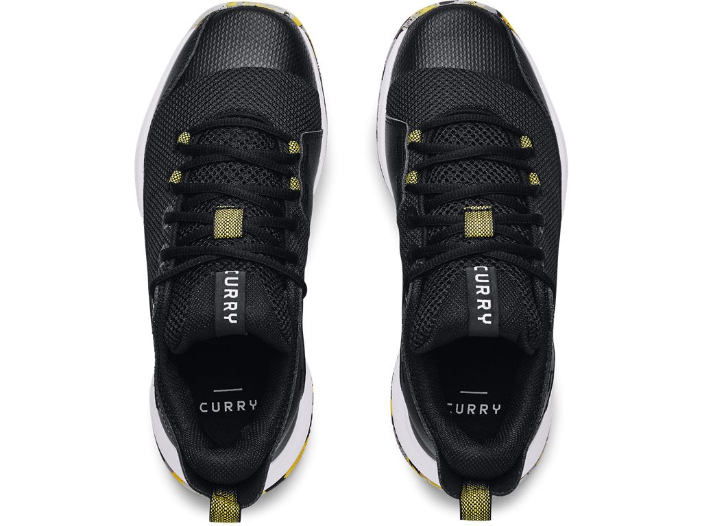 Under Armour Grade School UA 3Z5 Basketball Shoes - Durable and Lightweight