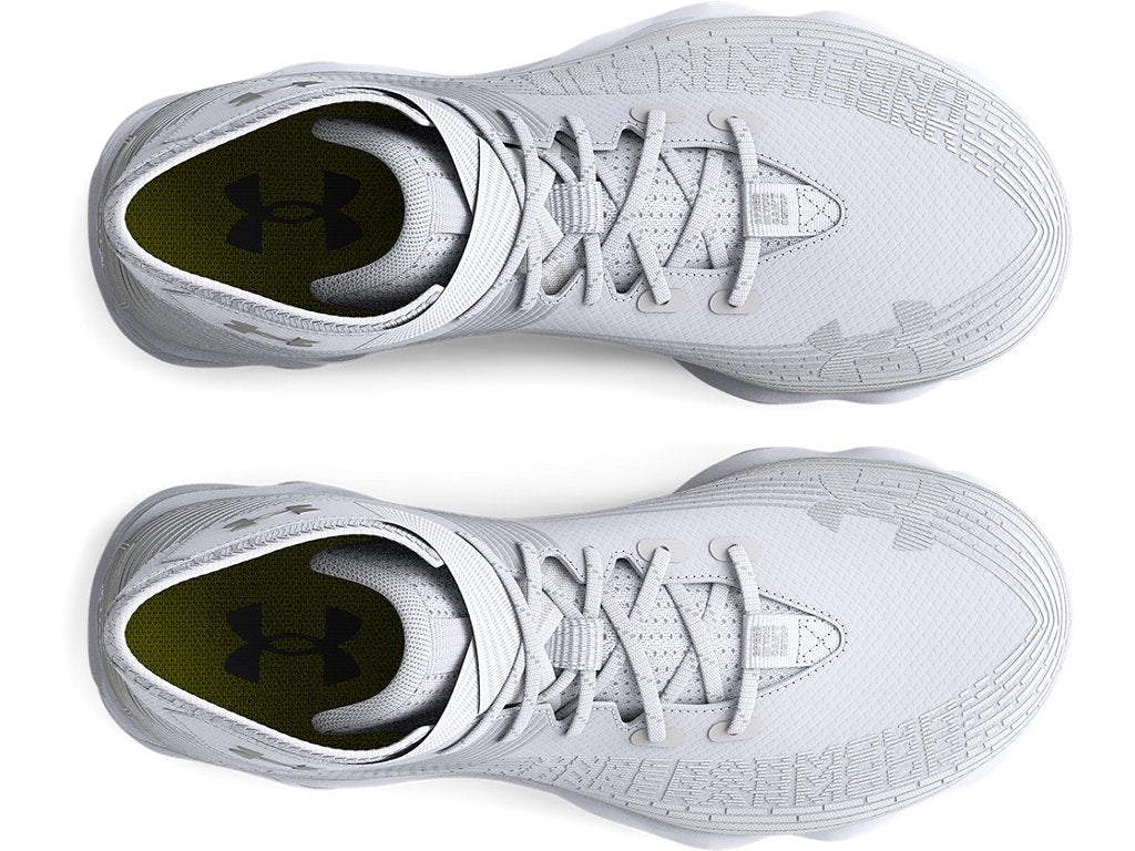 Under Armour Boys Highlight Franchise Jr. Football Cleats - Aggressive Traction