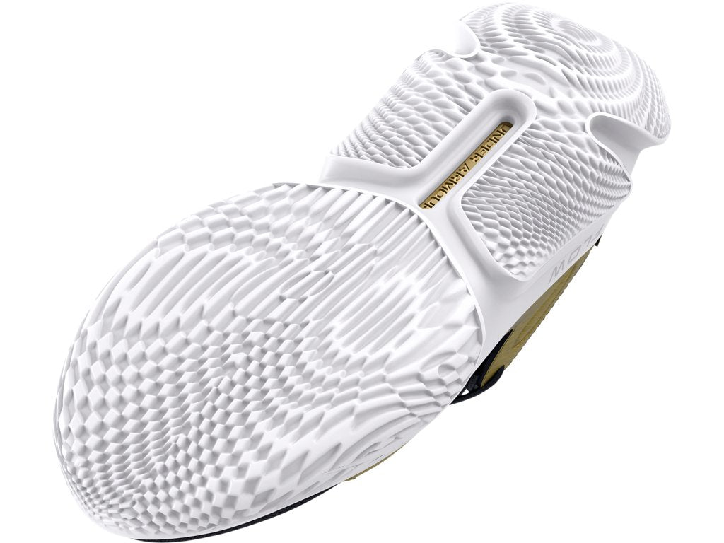 Under Armour Women UA Flow Breakthru 4 Basketball Shoes - Enhanced Comfort with Insane Grip