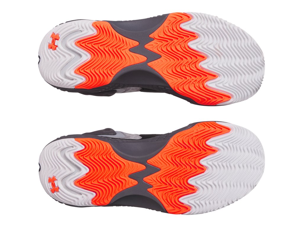 Under Armour Unisex Spawn 7 UAA Footwear - True Foot Fitment