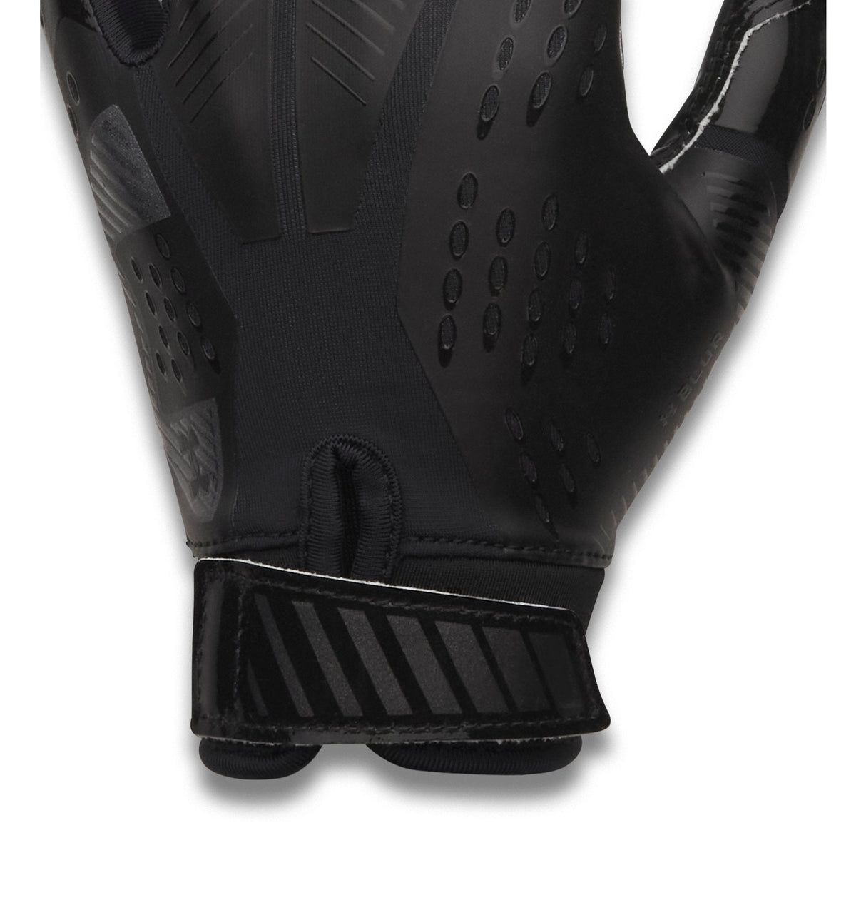 Under Armour Boys Blur Pee Wee Football Gloves