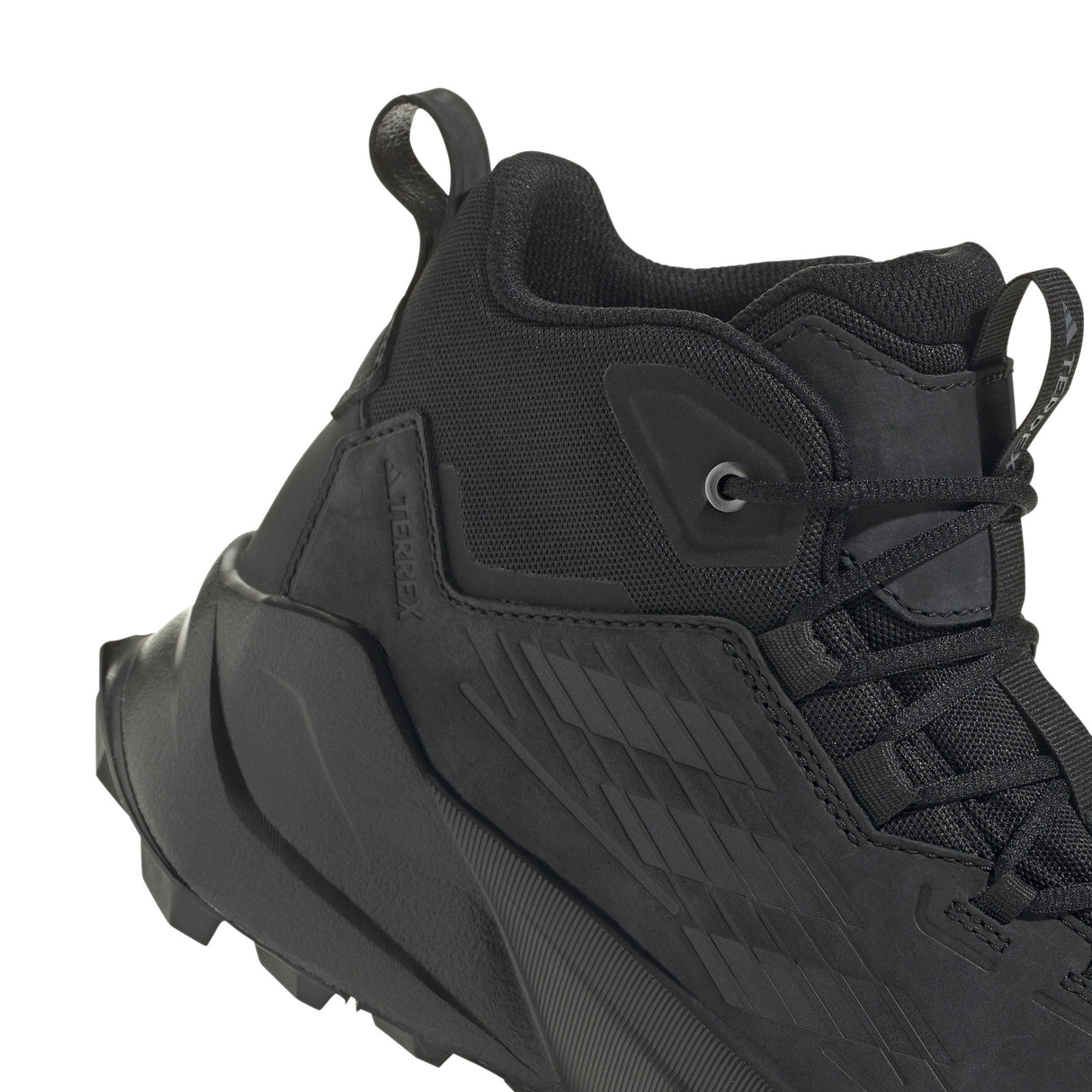 Adidas Terrex Trailmaker 2.0 Womens Leather Hiking Shoes – Durable, Supportive Footwear for All Terrain