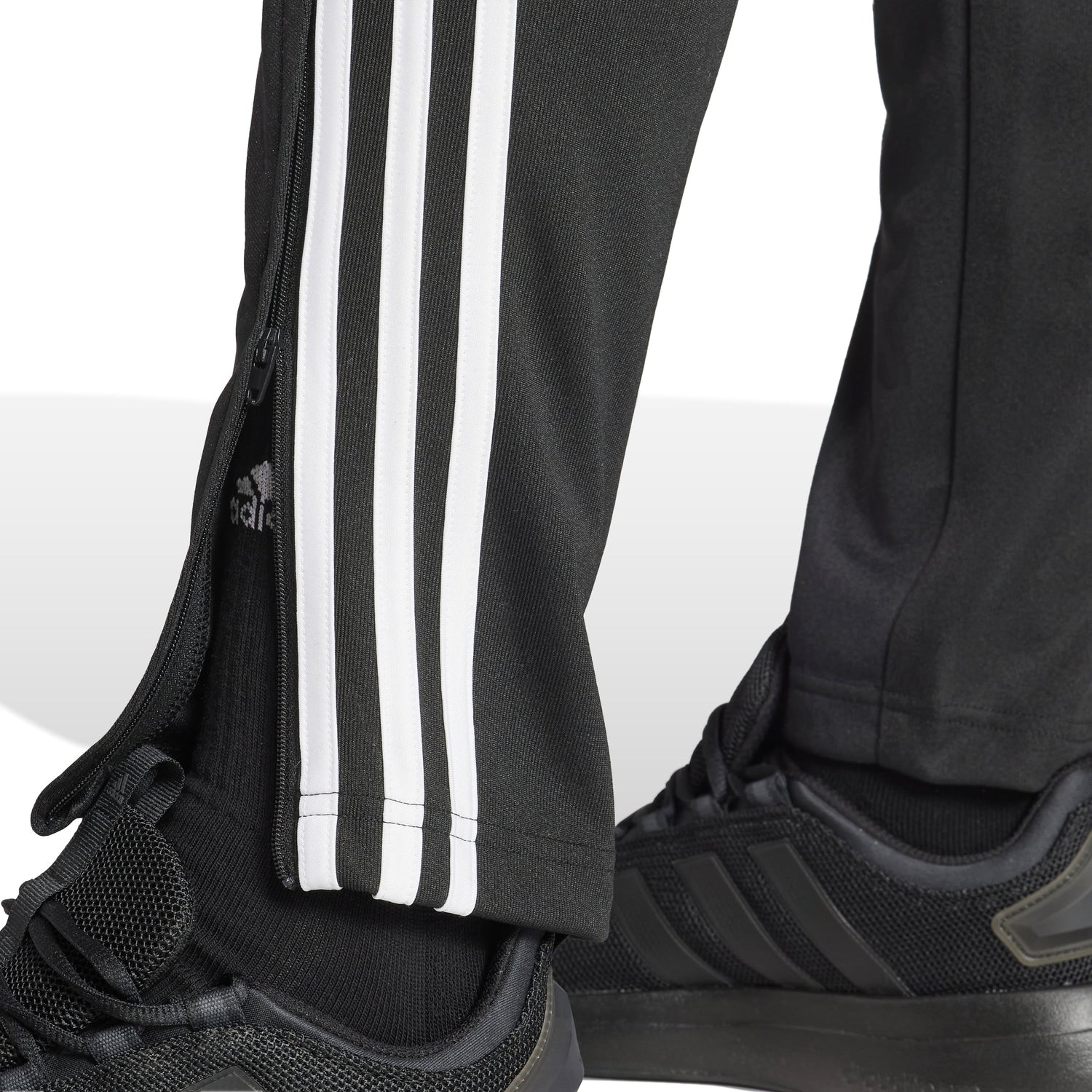 adidas Sereno AeroReady 3 Stripes Womens Plus Size Tapared Plus Pants