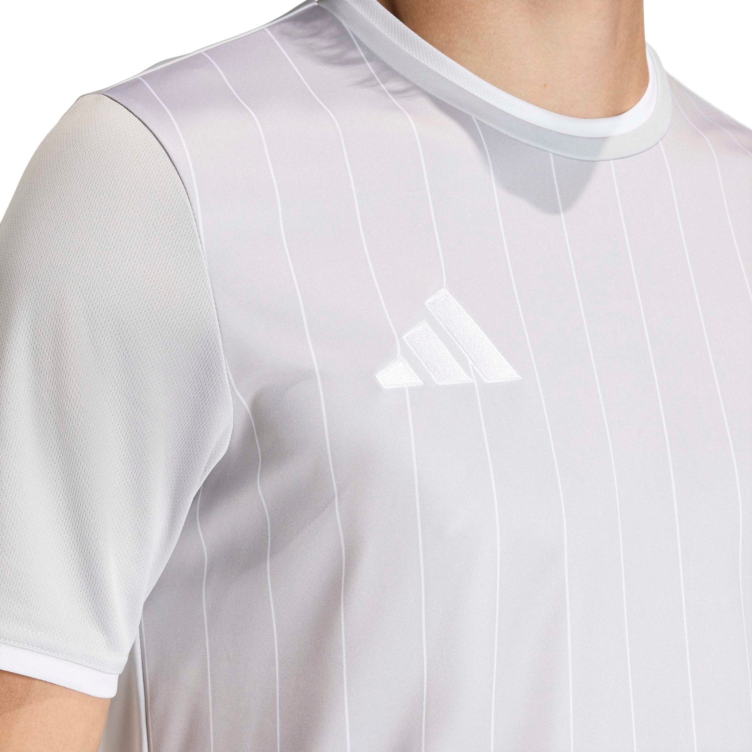 adidas Men's Entrada 26 Graphic Jersey – ClimaCool Breathability for Soccer
