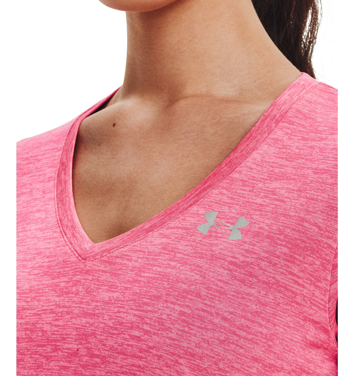 Under Armour Womens Tech Twist V-Neck Short Sleeve Shirt - Quick-Drying and Ultra-Soft